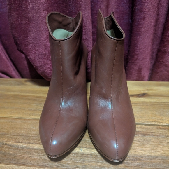 Etienne Aigner Seville Bootie Brown - Picture 5 of 15